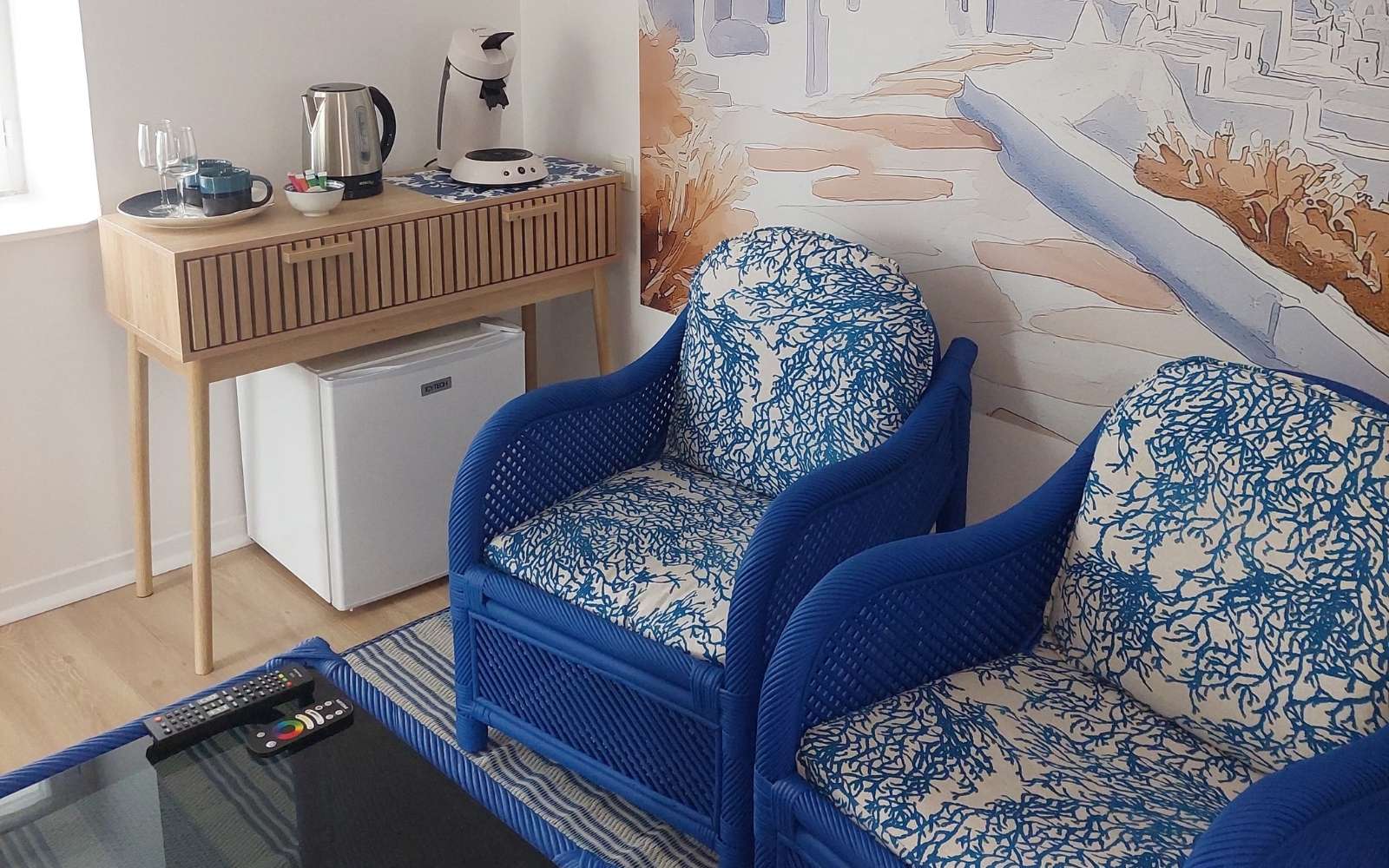 chambre-dhotes-cyclades-coin-repas-vendee Eethoek kamer Les Cyclades in de Vendée