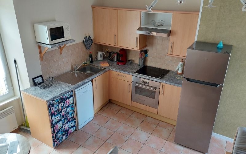 cuisine-equipee-gite-reves-dete-vendee Volledig ingerichte keuken van gîte Les Rêves d'Été